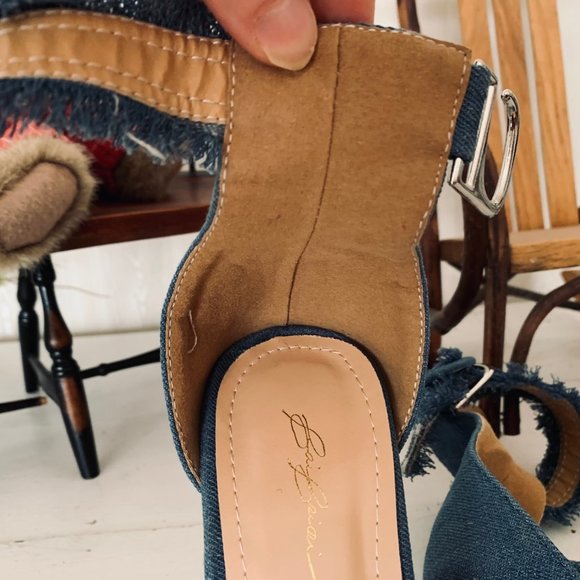 Bai Beiai Denim Stiletto Sandals with Ankle Strap Size 40 - Picture 11 of 16